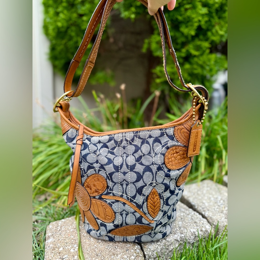 SOLD ‼️Coach Denim Floral Duffle 2007 - Picture 5 of 13